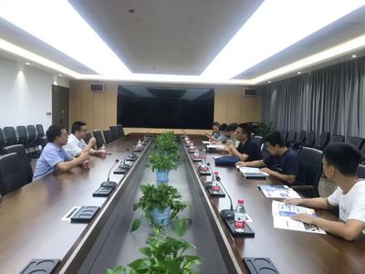 溫大平陽研究院專家團(tuán)隊(duì)赴奔騰激光開展技術(shù)交流，共促高端裝備智能化升級
